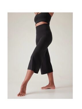 Athleta Elation Wide Crop Pant - S/P